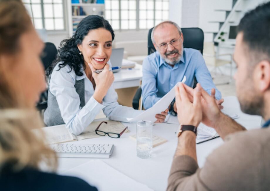 business insurance adviser